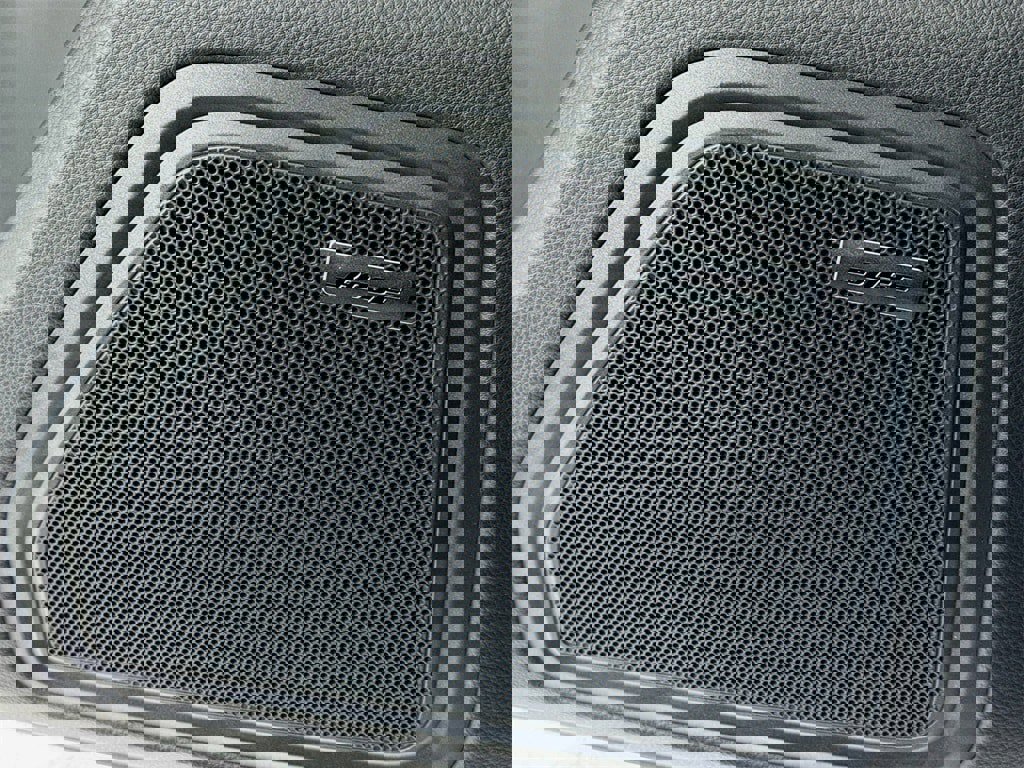 New 2026 Porsche Macan GTS image 12