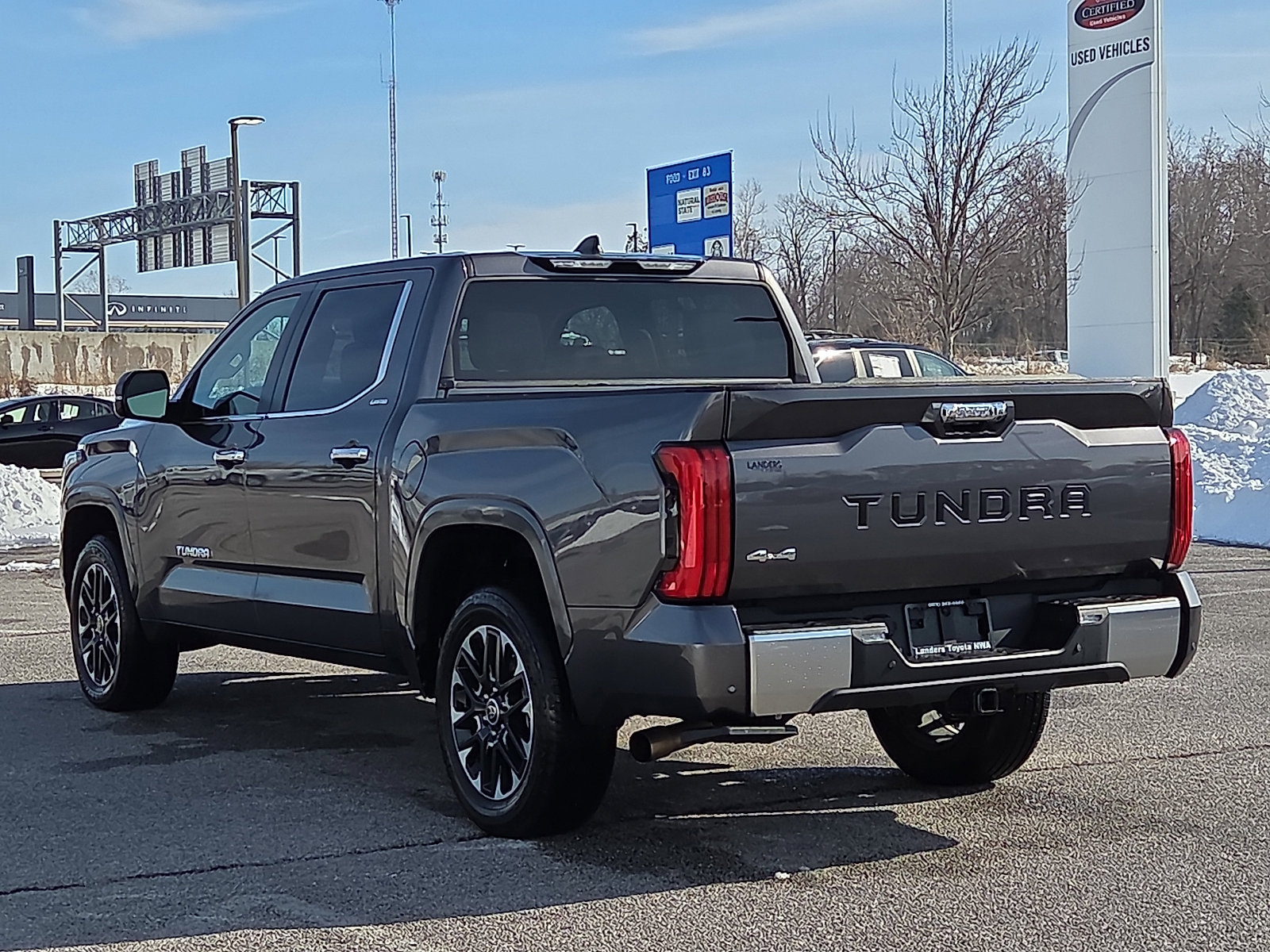 Used 2024 Toyota Tundra Limited image 4