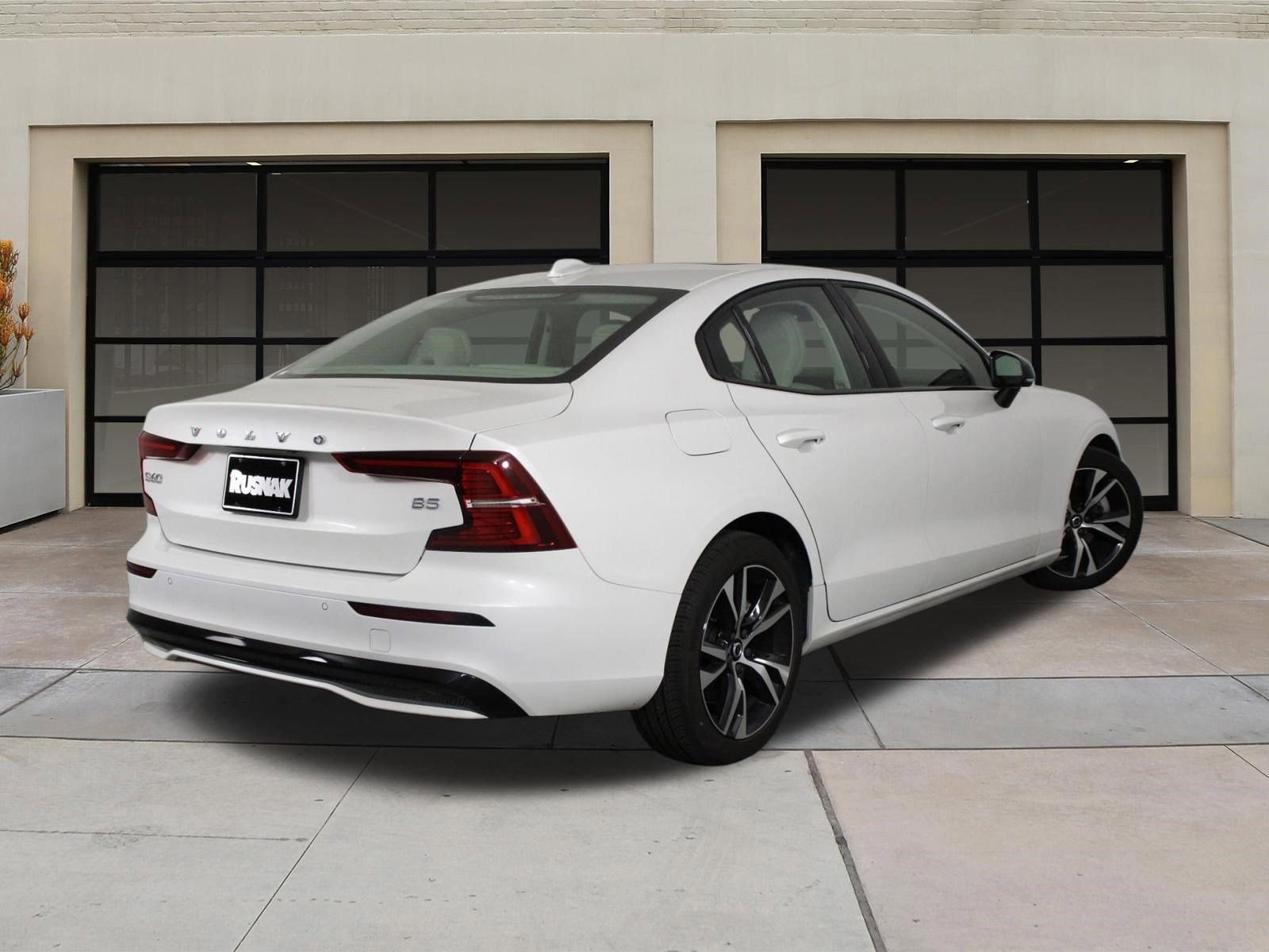 Certified 2025 Volvo S60 B5 Core image 4