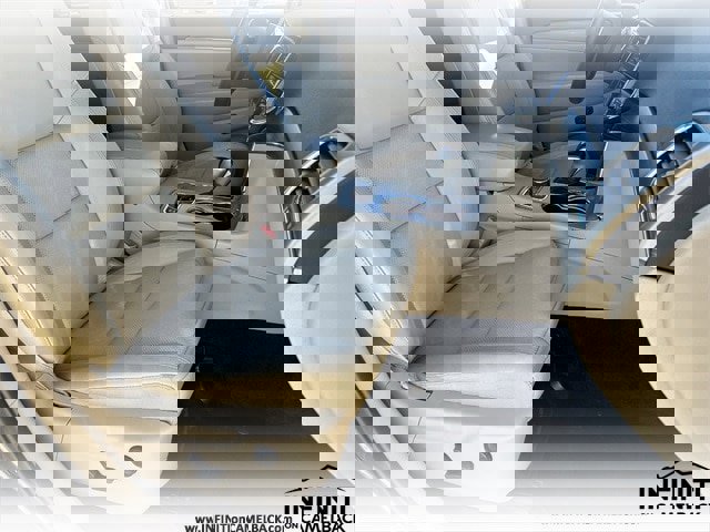 Used 2019 Jeep Grand Cherokee Limited w/ Luxury Group II image 11