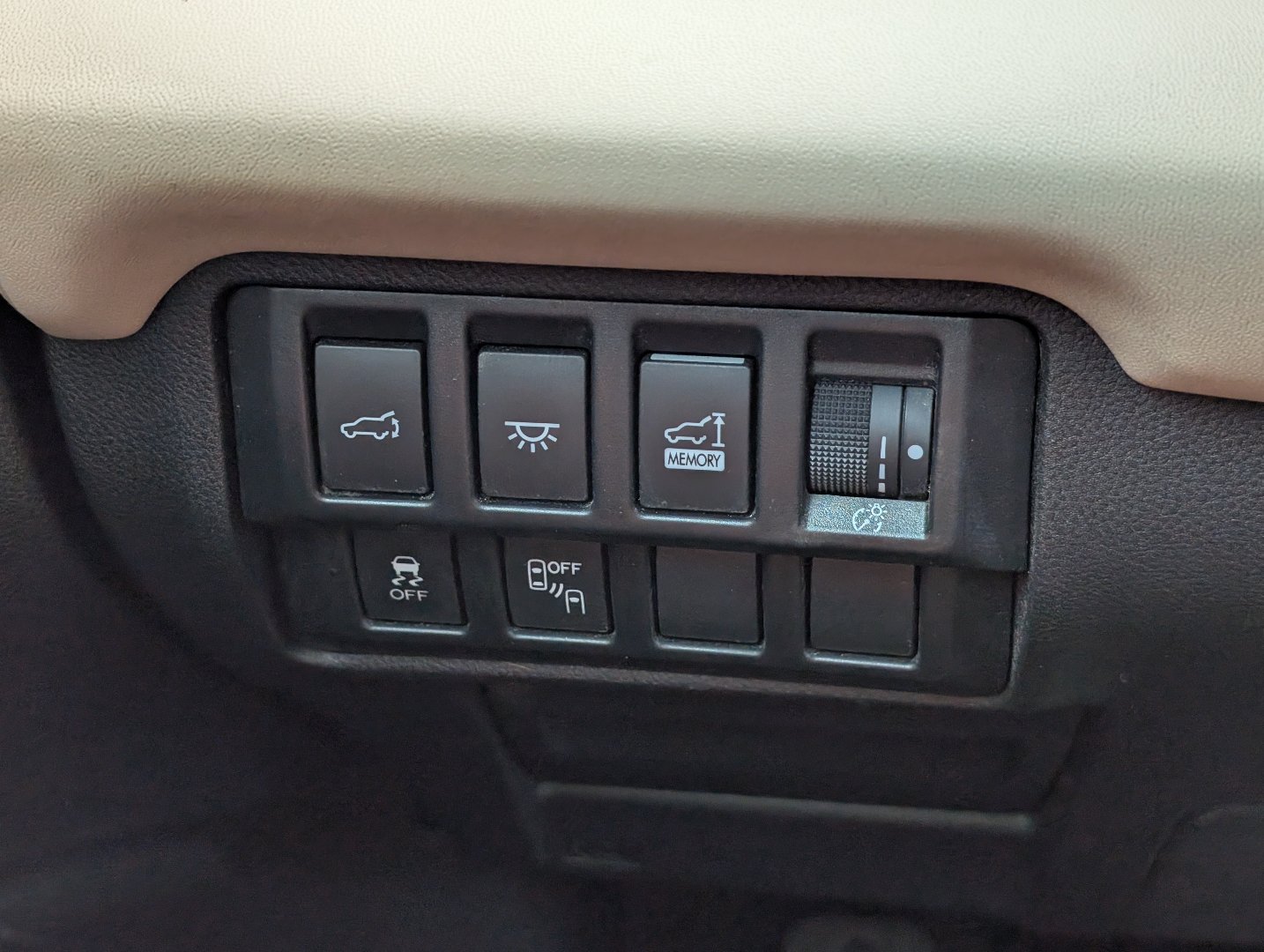 Used 2021 Subaru Ascent Touring AWD/4WD image 22