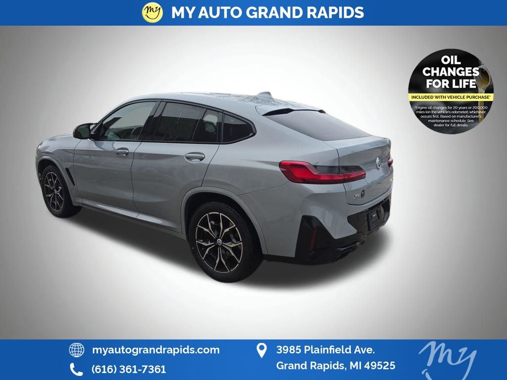 Used 2023 BMW X4 M40i w/ Premium Package image 5