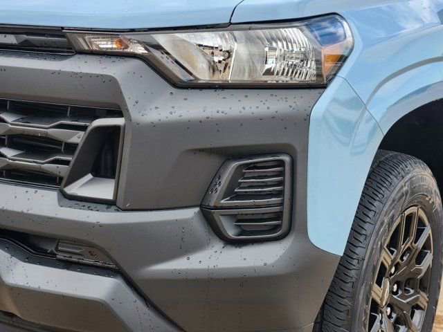 Used 2025 Chevrolet Colorado W/T w/ WT Custom Package image 16