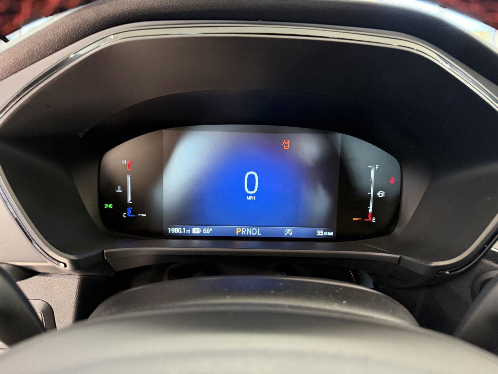 Used 2025 Ford Escape ST-Line w/ Cold Weather Package image 14