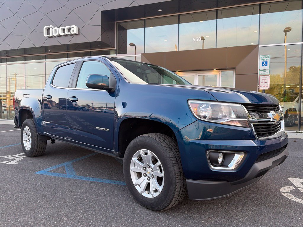 Used 2019 Chevrolet Colorado LT w/ LT Convenience Package AWD/4WD image 2