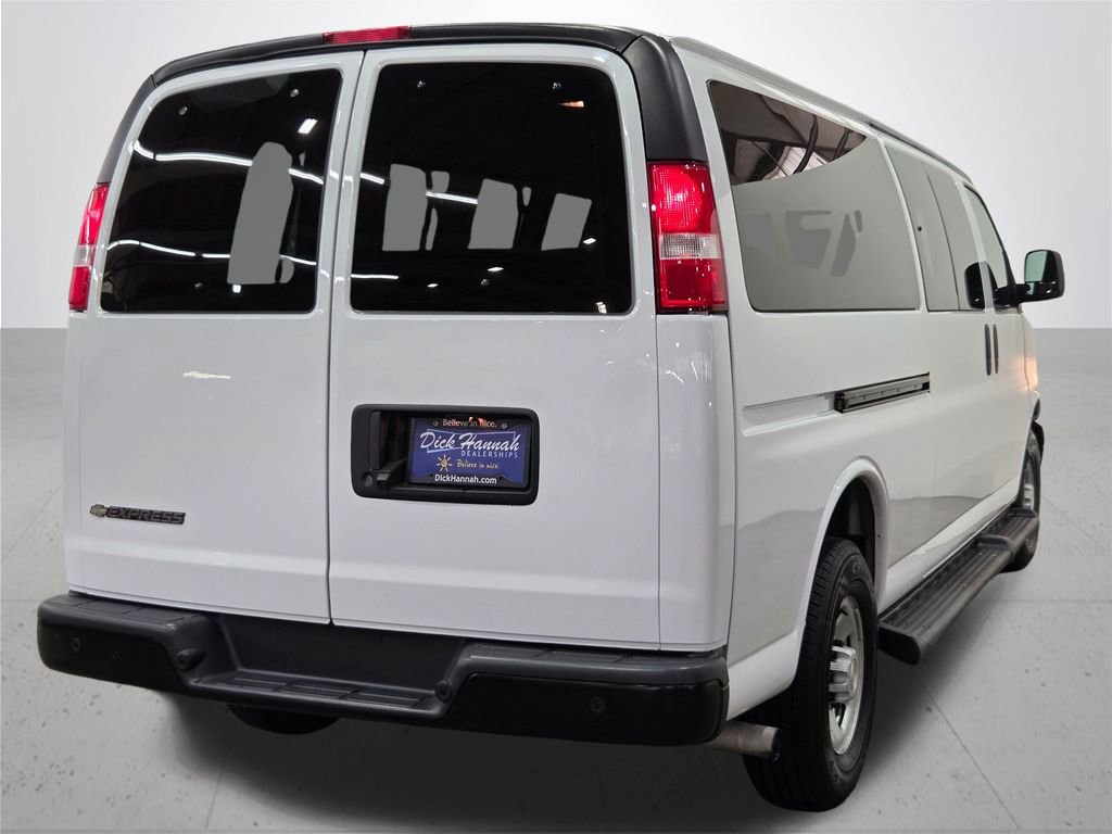 Used 2023 Chevrolet Express 3500 LS RWD image 10