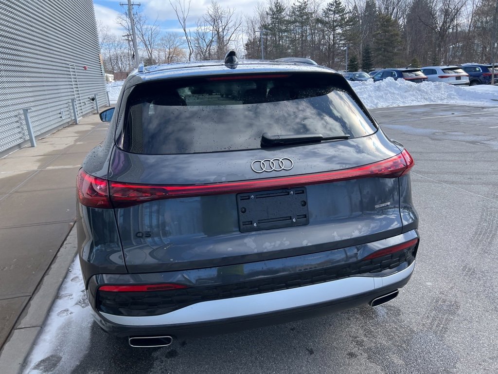 Certified 2025 Audi Q5 Premium Plus w/ Premium Plus image 32