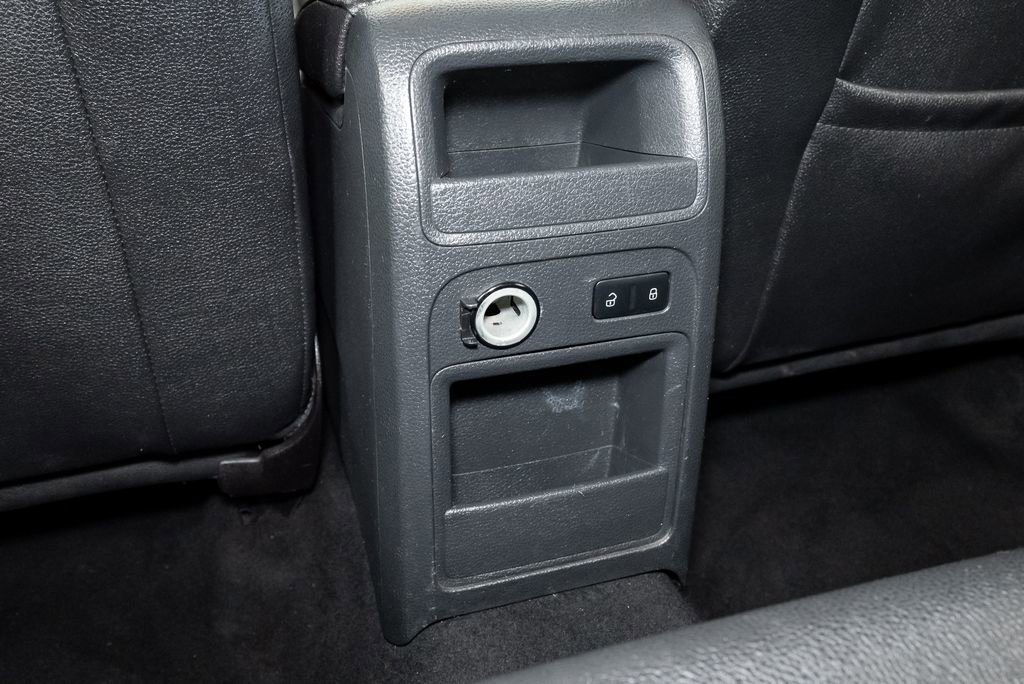 Used 2011 Volkswagen Jetta TDI image 22