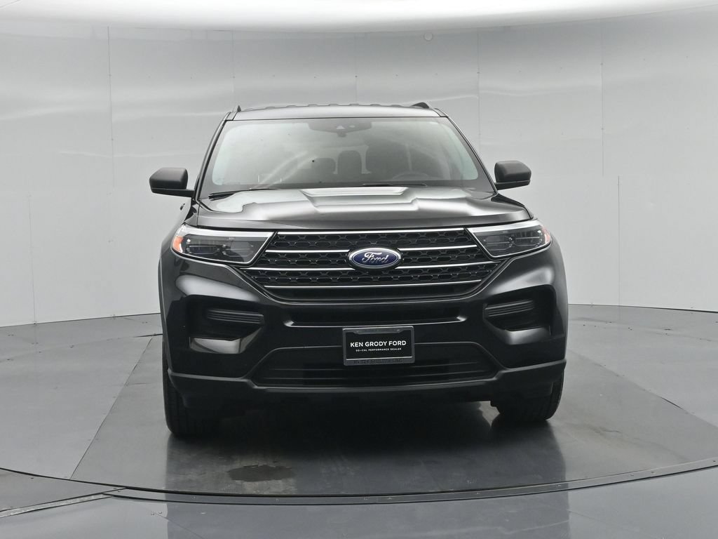 Certified 2024 Ford Explorer XLT RWD image 51
