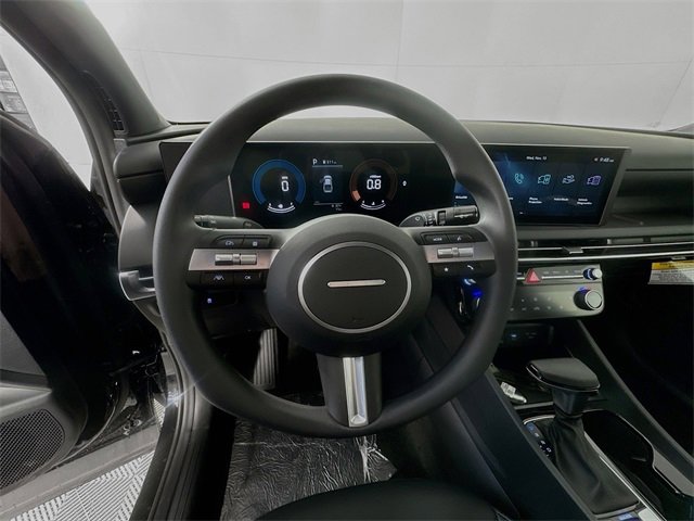 Certified 2025 Hyundai Santa Cruz SEL image 13