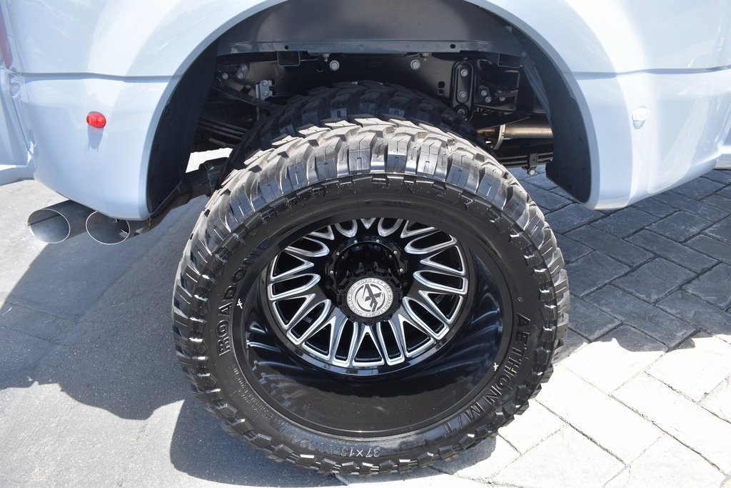 Used 2025 Ford F450 Lariat w/ FX4 Off-Road Package image 12