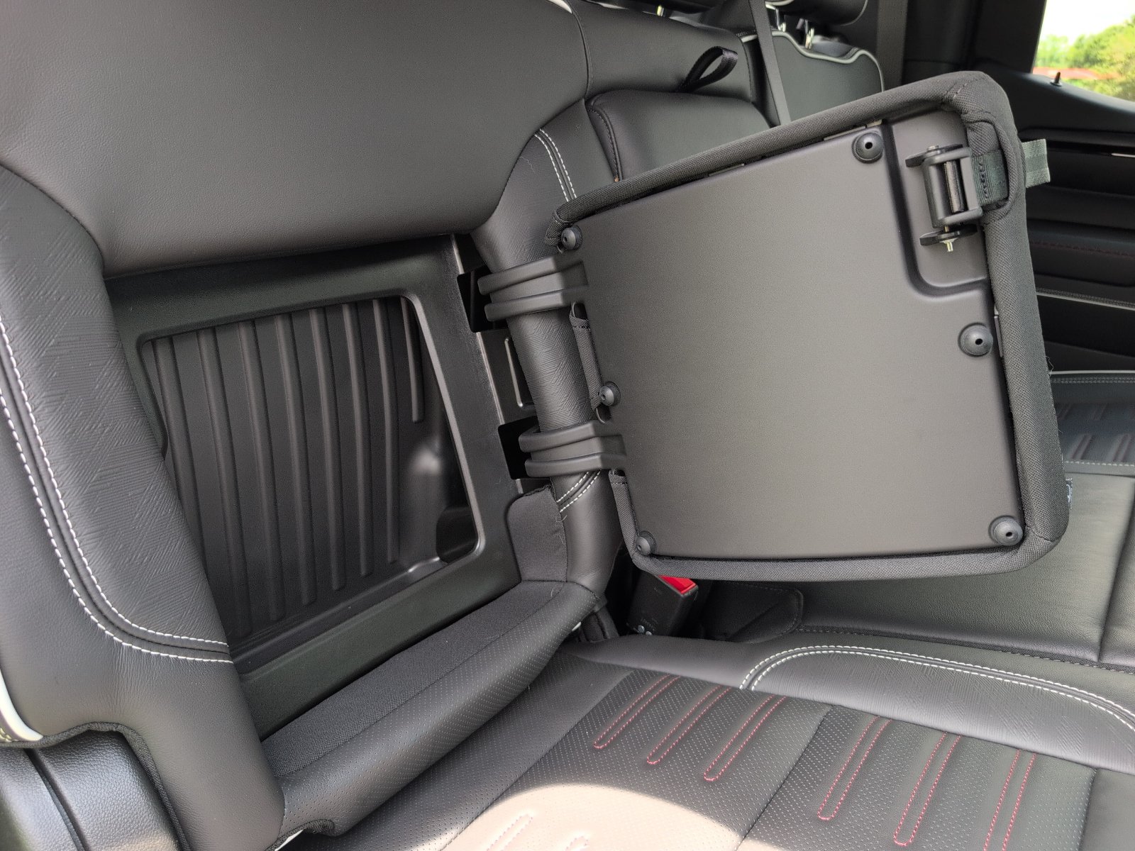 Used 2025 GMC Sierra 1500 AT4X AWD/4WD image 16