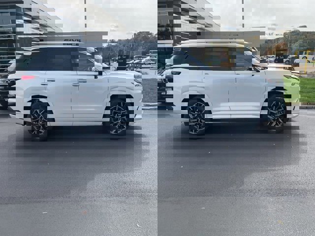 New 2026 Lexus TX 350 AWD image 2