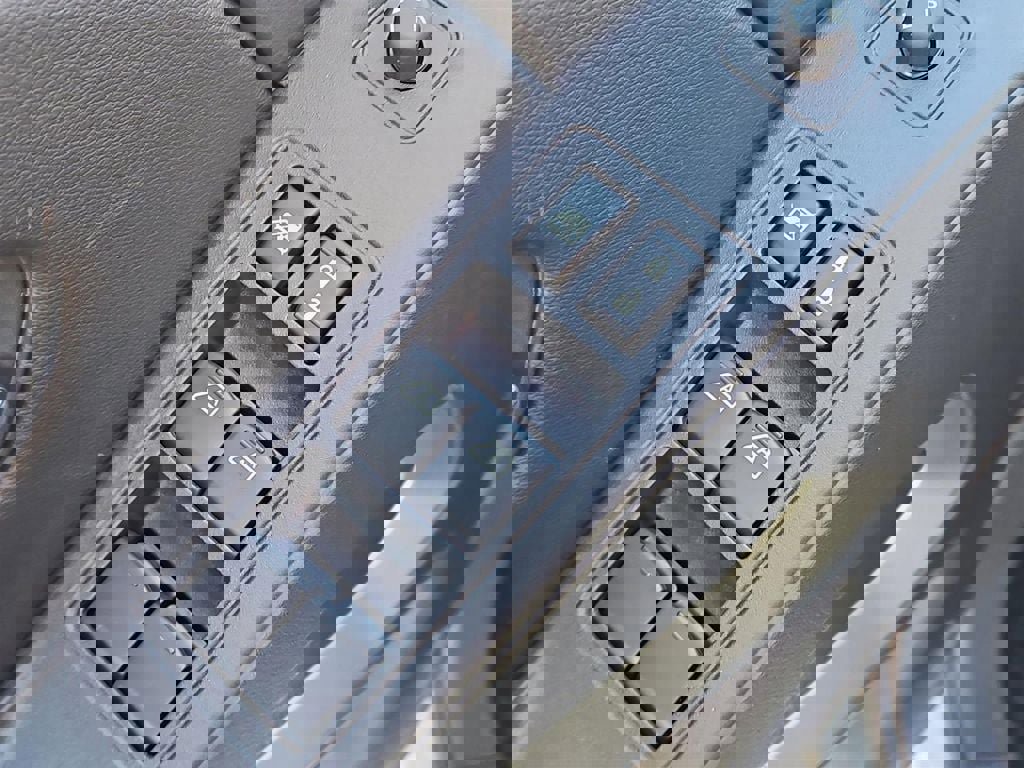 New 2026 Nissan Frontier SV w/ All-Weather Content Package image 14