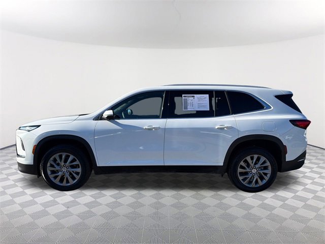 Used 2025 Buick Enclave Preferred image 8