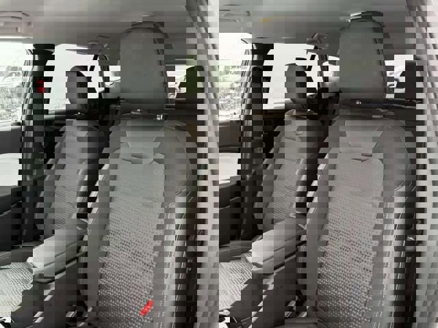 Used 2025 Chevrolet Trax LT image 11