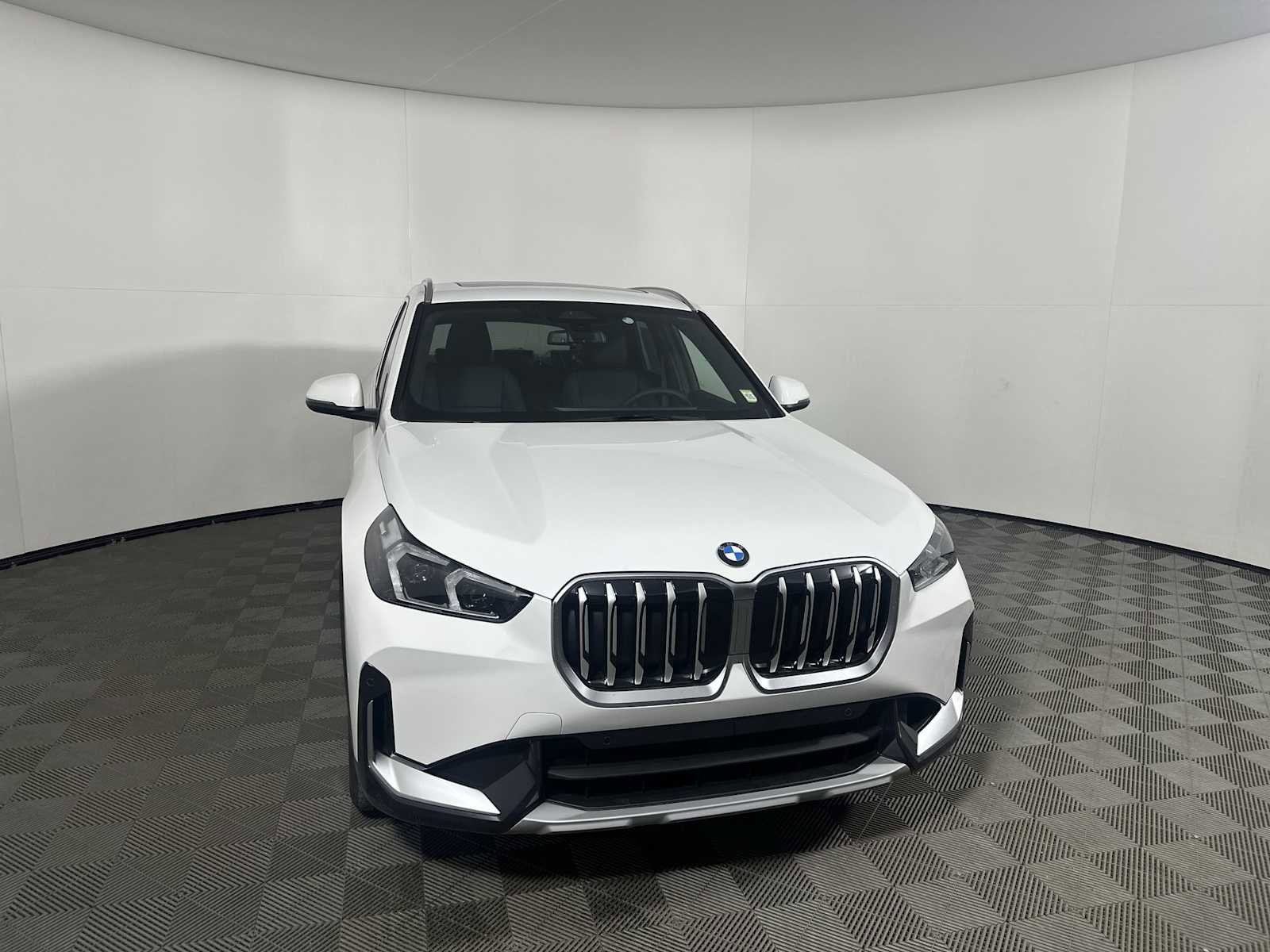 New 2026 BMW X1 xDrive28i w/ Convenience Package image 6