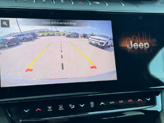 New 2027 Jeep Grand Cherokee L Limited w/ Limited Altitude Package AWD/4WD image 28