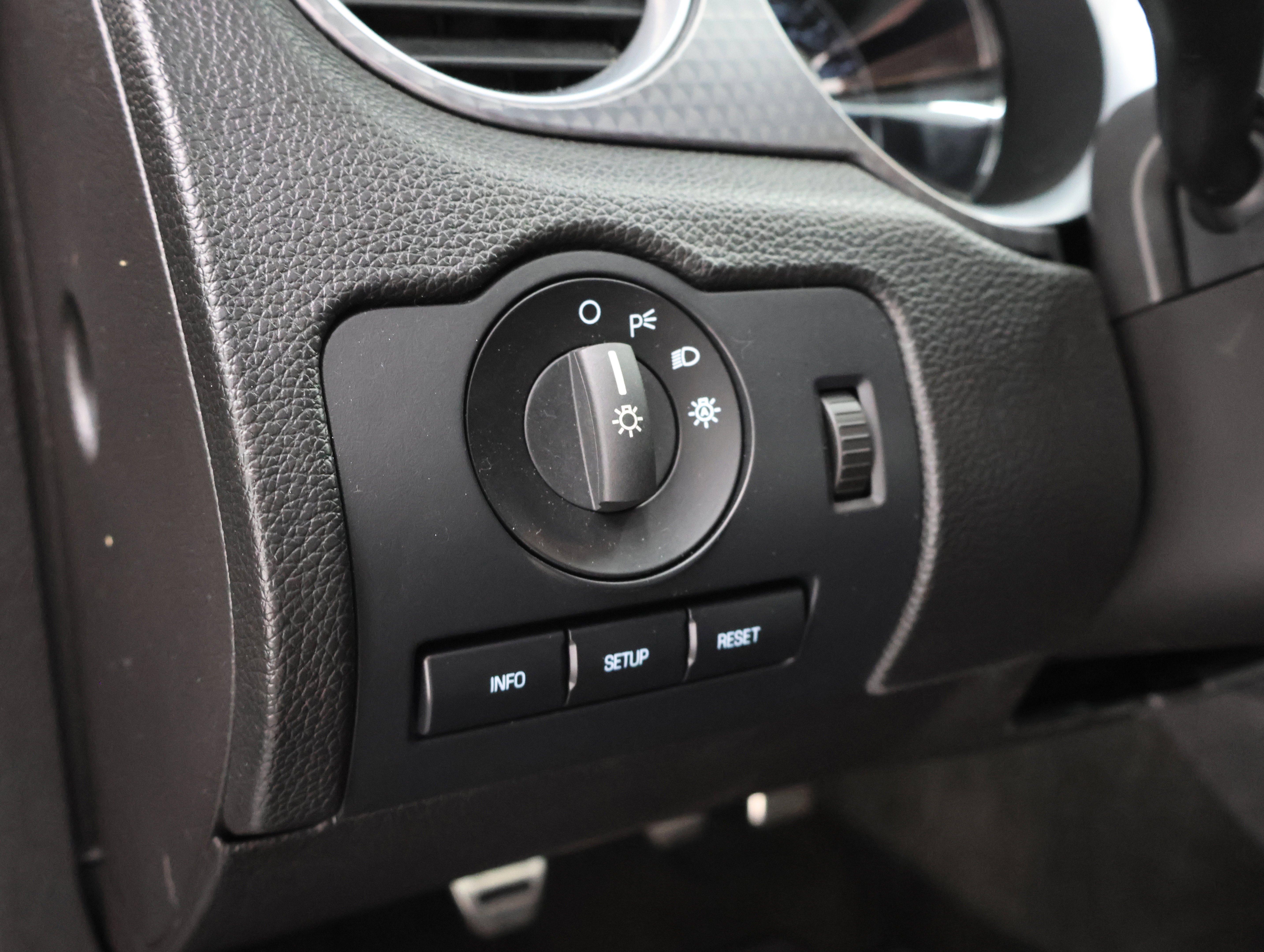 Used 2012 Ford Mustang Boss 302 RWD image 36