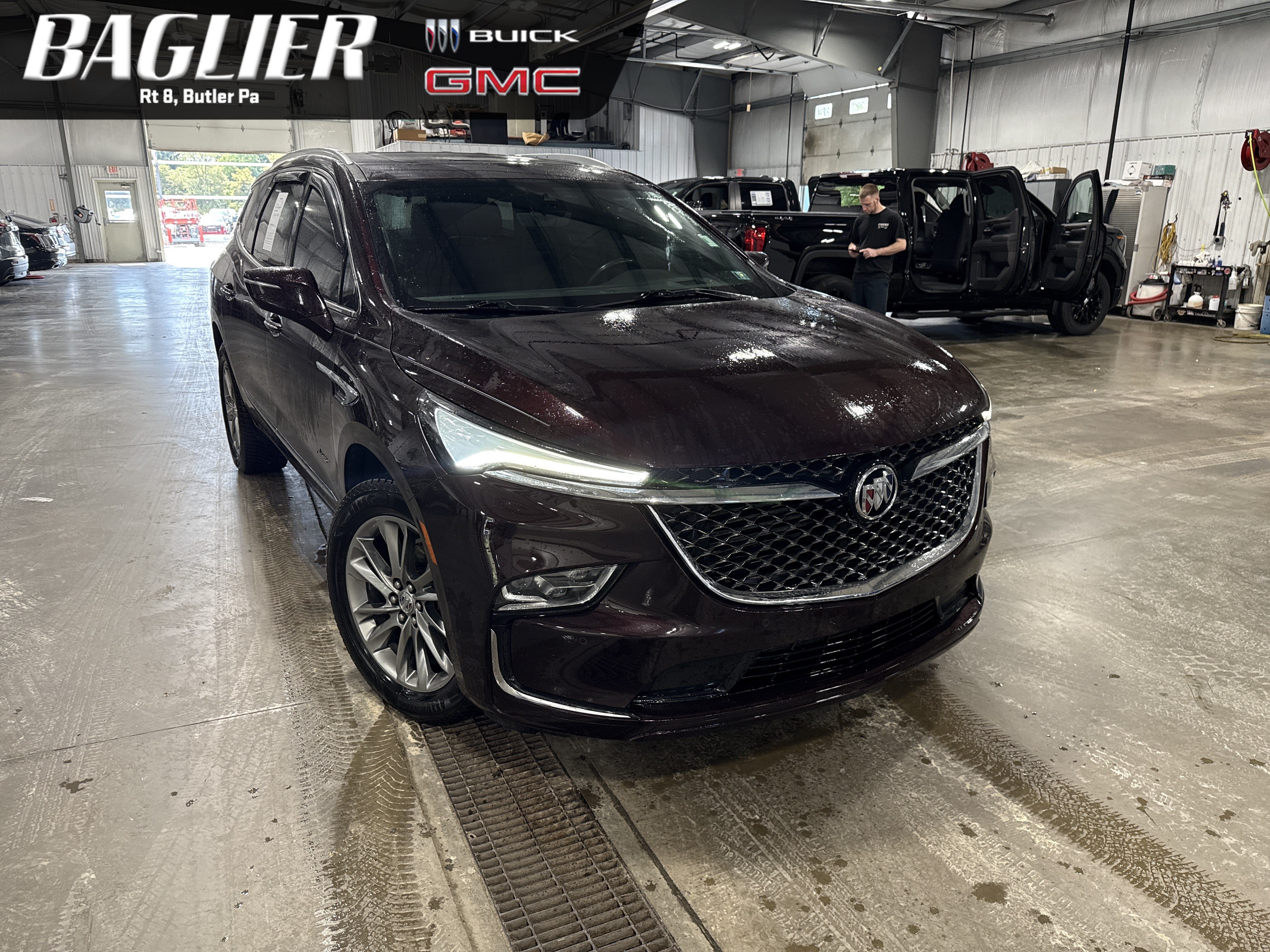 Used 2024 Buick Enclave Avenir w/ Avenir Technology Package AWD/4WD image 1