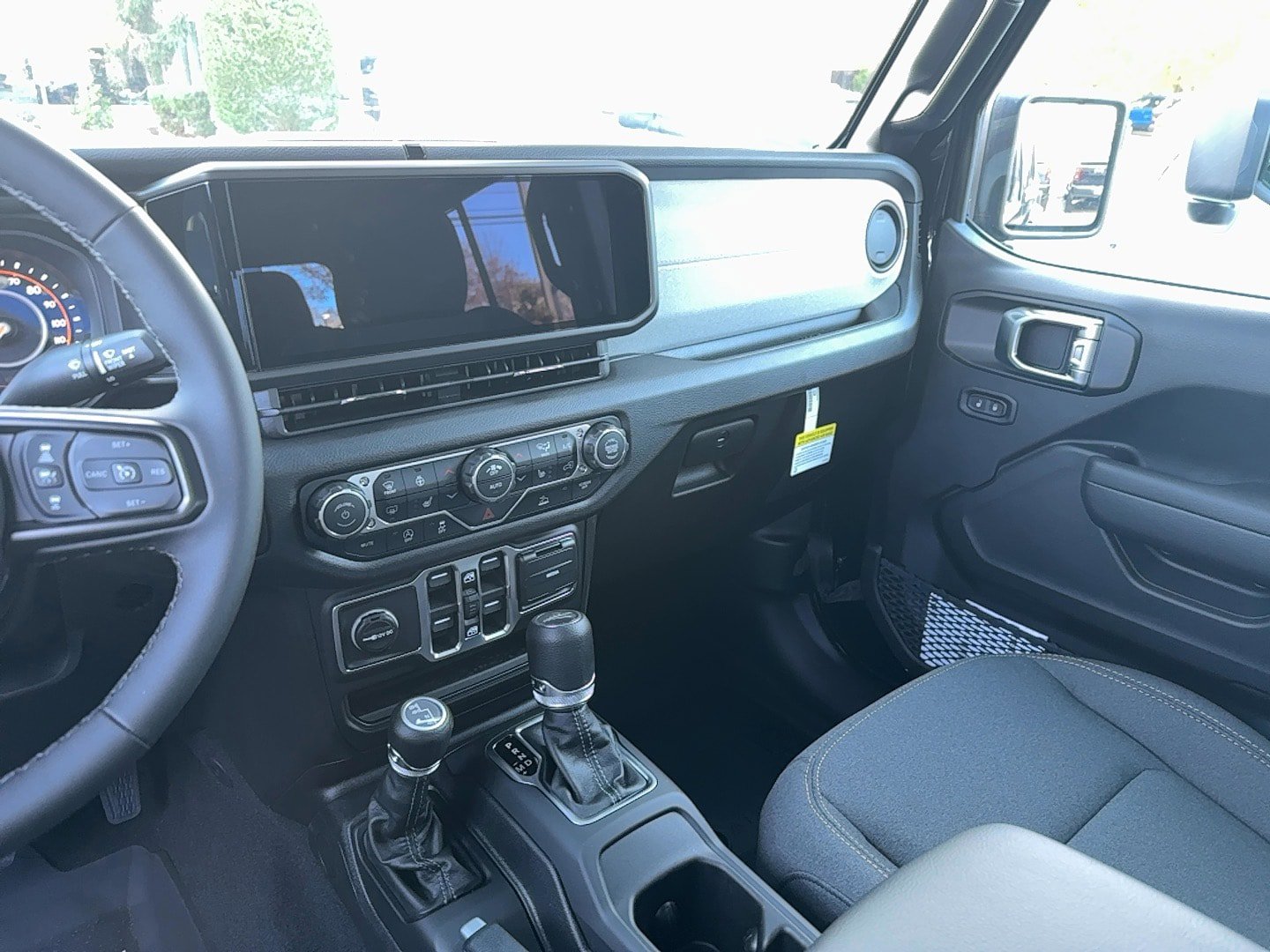 New 2026 Jeep Gladiator Sport AWD/4WD image 10