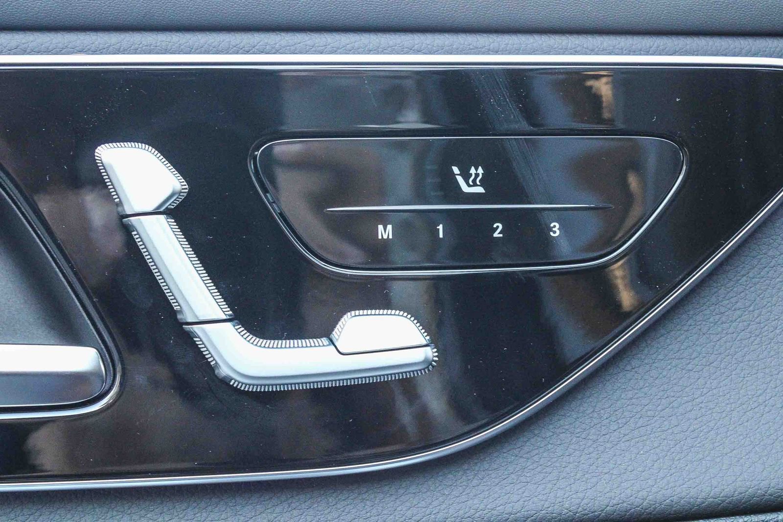 New 2026 Mercedes-Benz GLC 300 4MATIC image 20