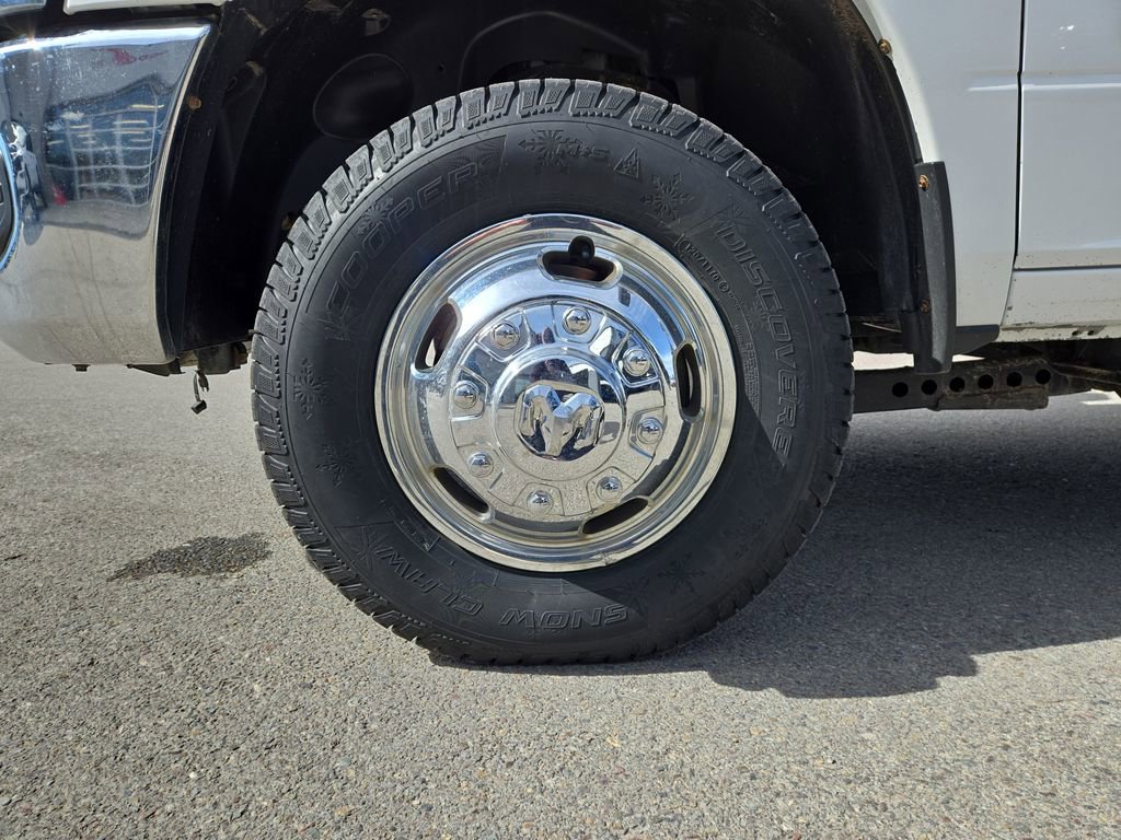 Used 2021 RAM 3500 Tradesman w/ Chrome Appearance Group image 10