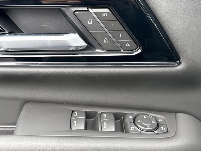 New 2026 GMC Yukon XL Elevation w/ Elevation Premium Package image 21