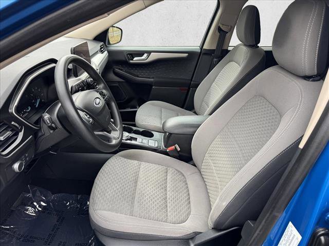 Used 2020 Ford Escape SE image 10