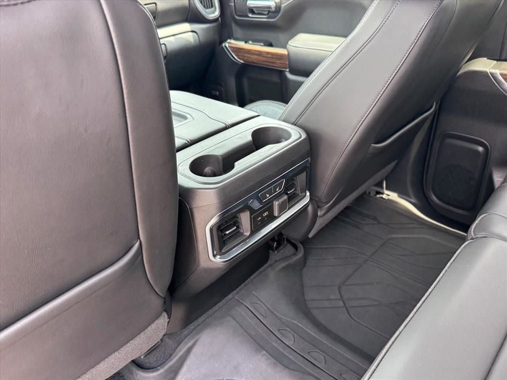 Used 2020 Chevrolet Silverado 1500 High Country w/ Technology Package AWD/4WD image 16