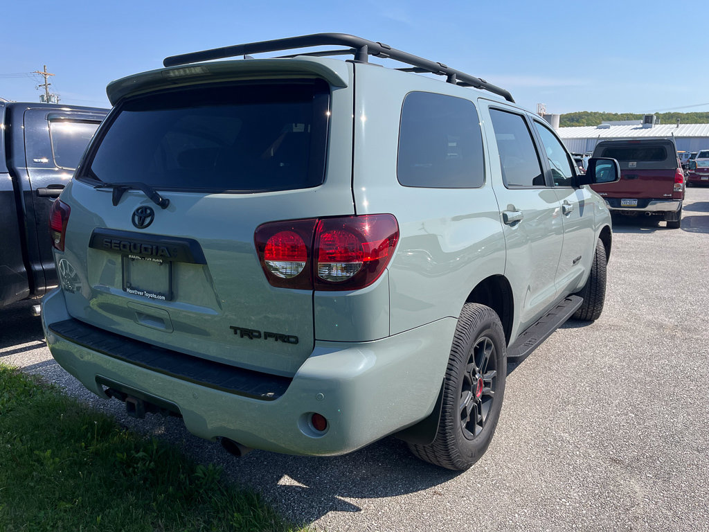 Used 2021 Toyota Sequoia TRD Pro AWD/4WD image 4