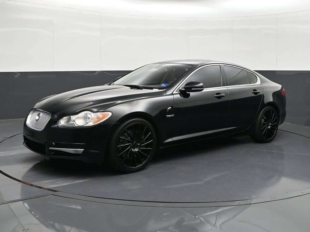 Used 2011 Jaguar XF Premium RWD image 1