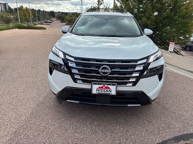 New 2026 Nissan Rogue Platinum AWD/4WD image 2