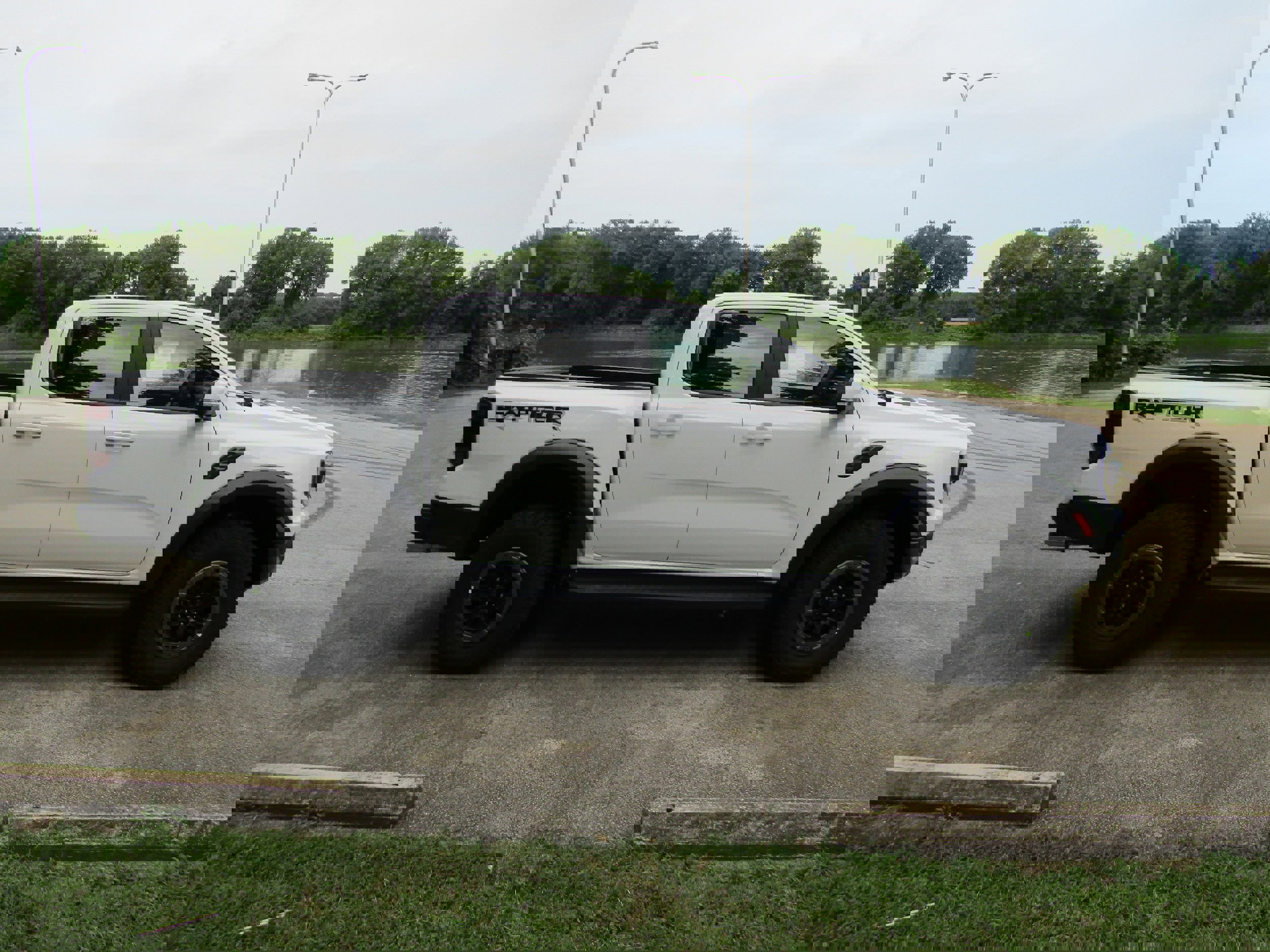 New 2025 Ford Ranger Raptor image 5