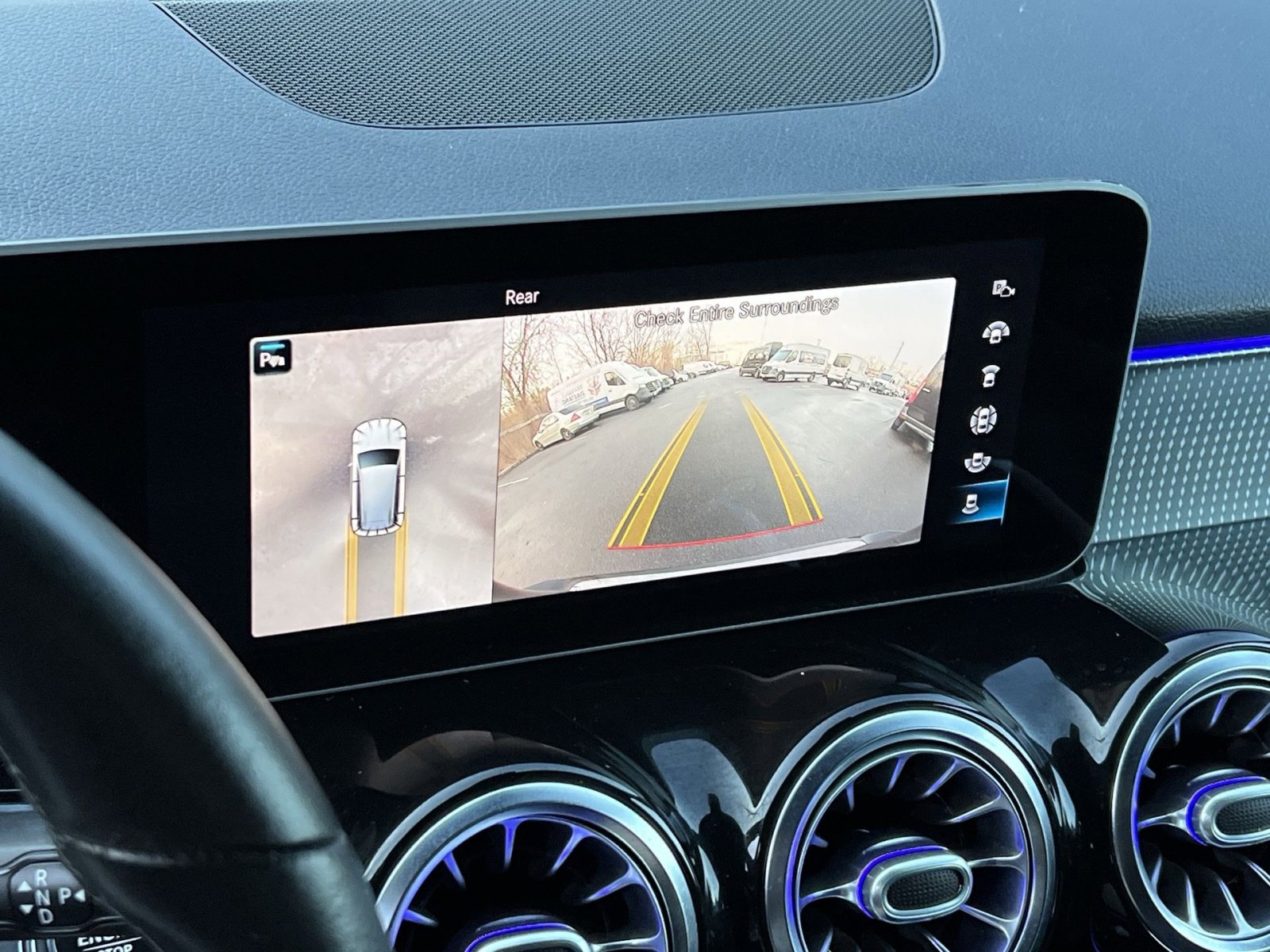 Certified 2021 Mercedes-Benz GLB 250 image 17