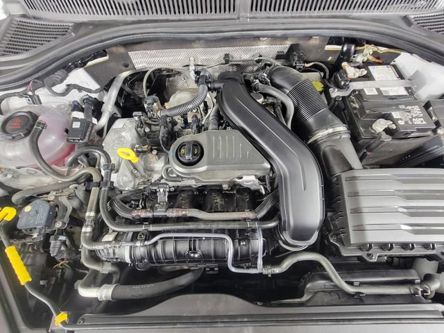 Used 2025 Volkswagen Jetta Sport FWD image 34