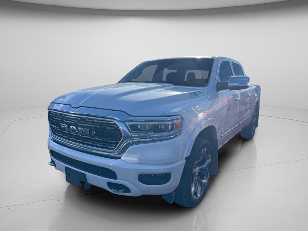Used 2022 RAM 1500 Limited w/ Body-Colour Bumper Group image 5