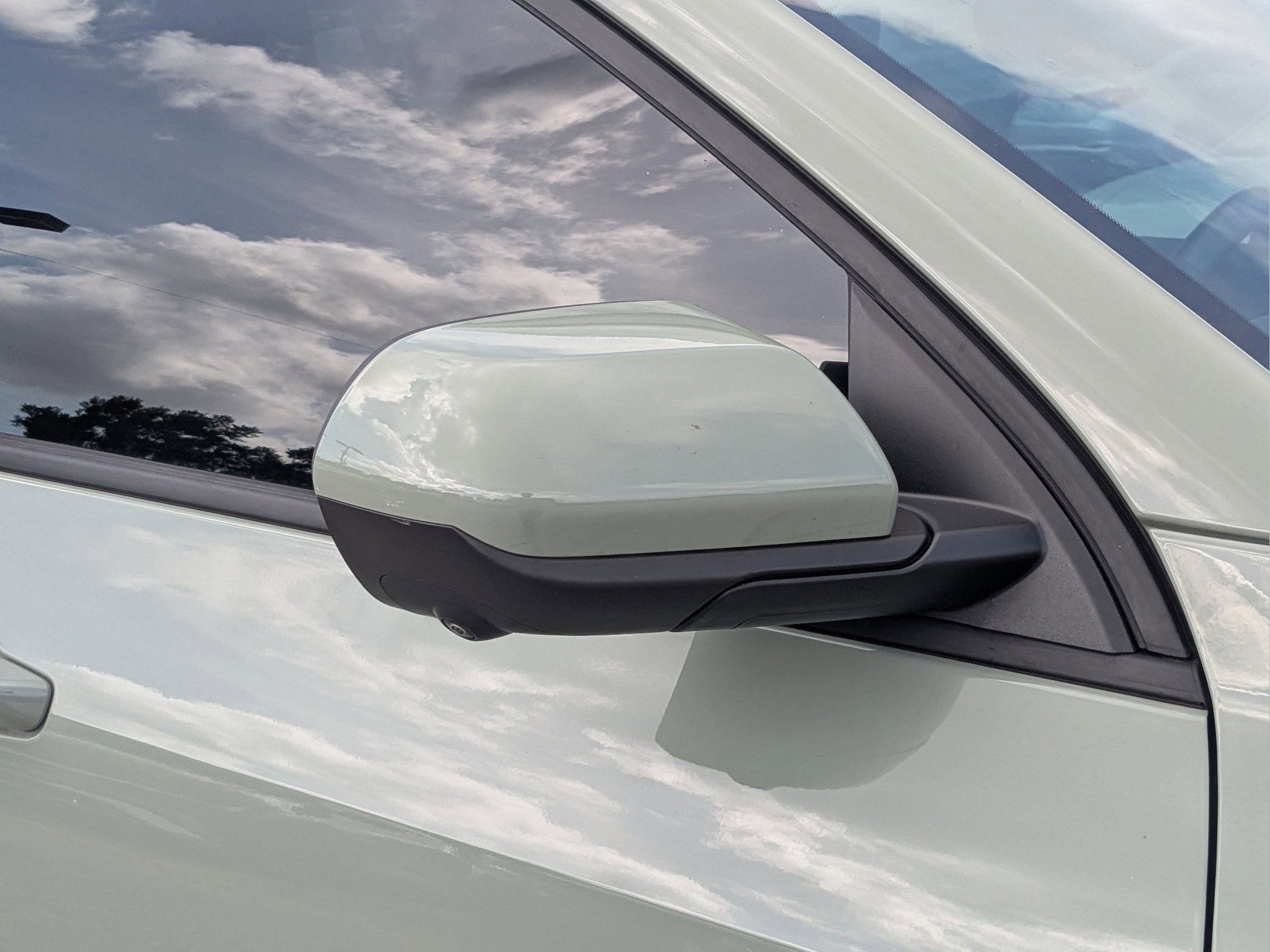 Used 2025 Chevrolet Equinox LT w/ Safety and Technology Package FWD image 31