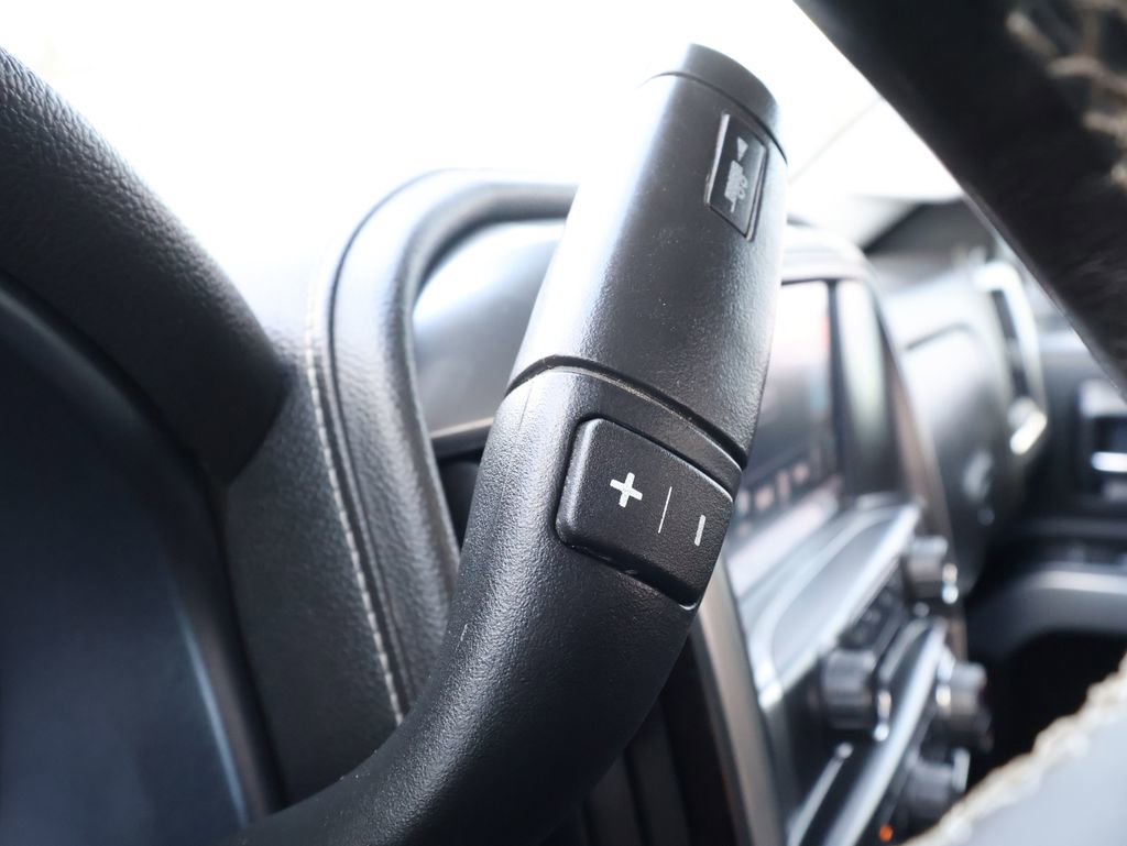 Used 2018 Chevrolet Silverado 3500 LTZ w/ Duramax Plus Package image 17