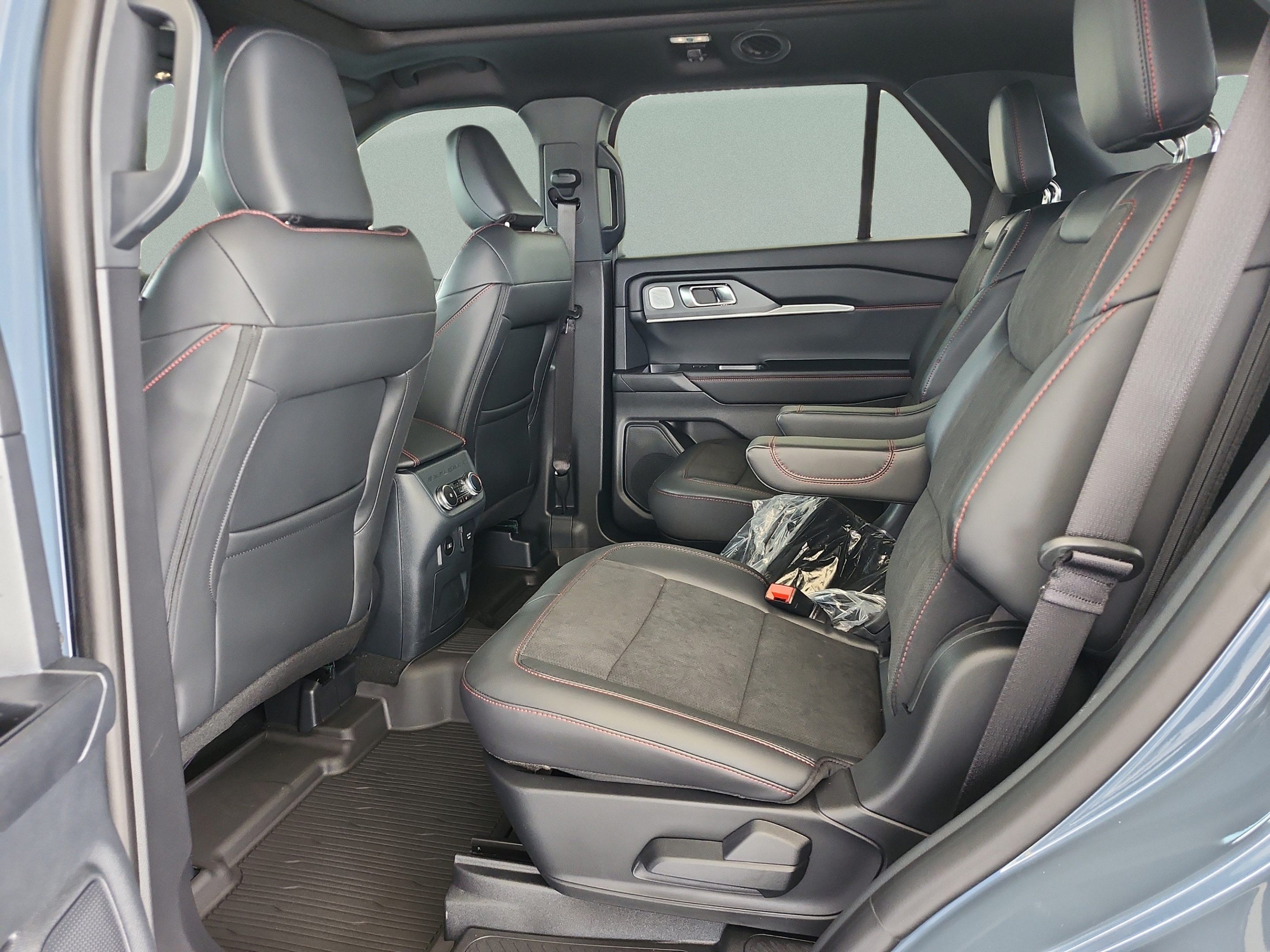 New 2026 Ford Explorer ST w/ Sun And Sound Package AWD/4WD image 16
