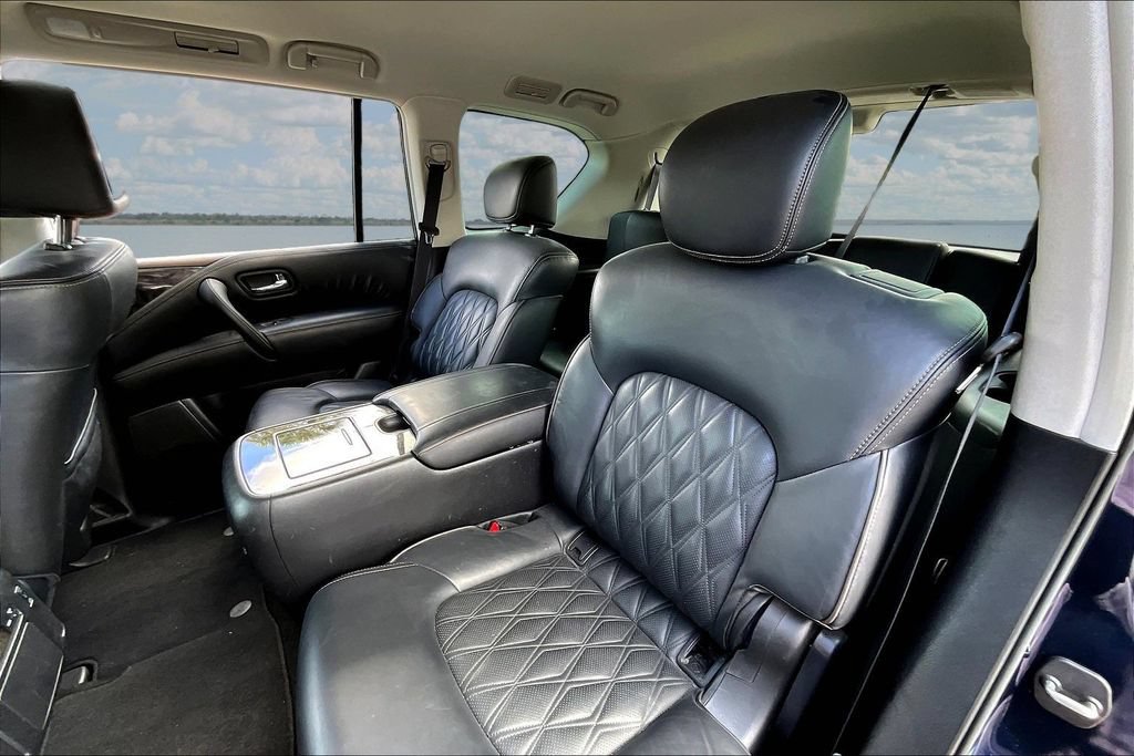 Used 2022 Nissan Armada Platinum w/ Captain's Chairs Package RWD image 21
