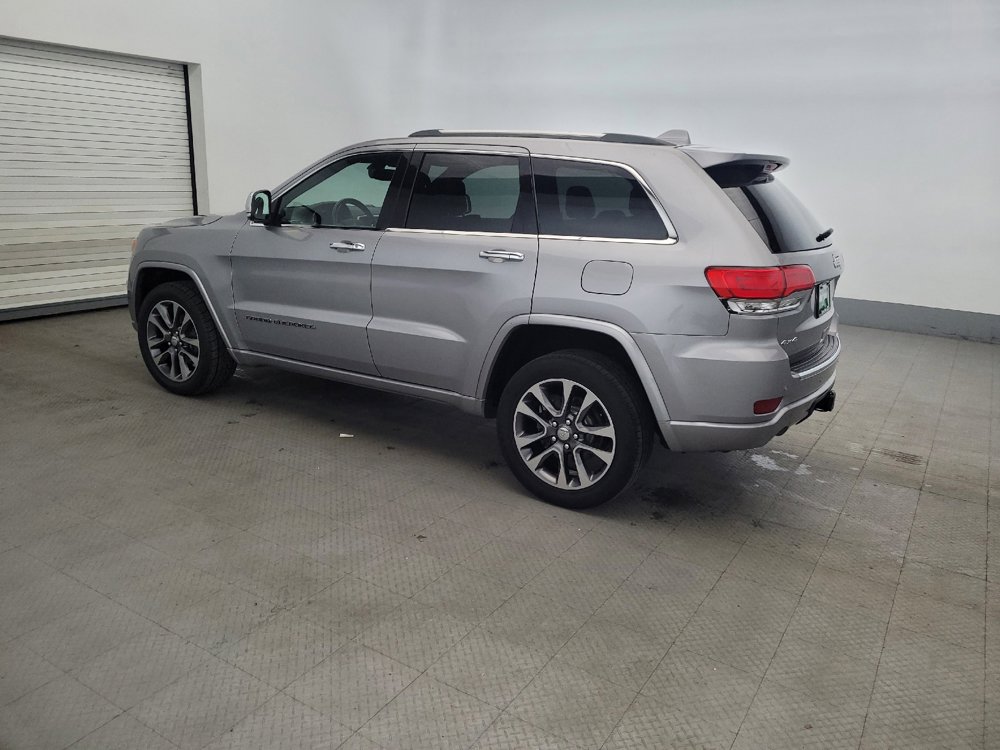 Used 2018 Jeep Grand Cherokee Overland AWD/4WD image 3