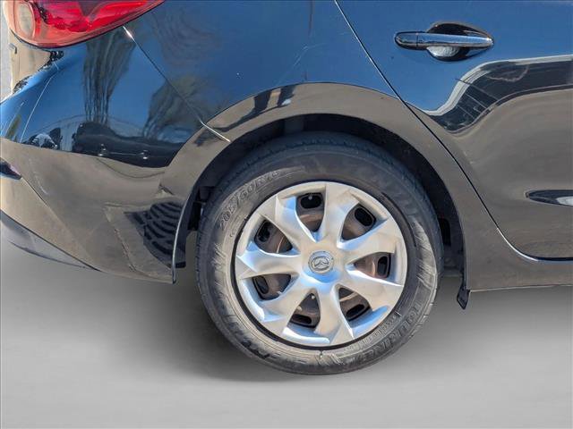 Used 2016 MAZDA MAZDA3 i Sport image 16