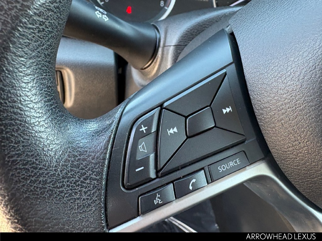 Used 2020 Nissan Versa S FWD image 20