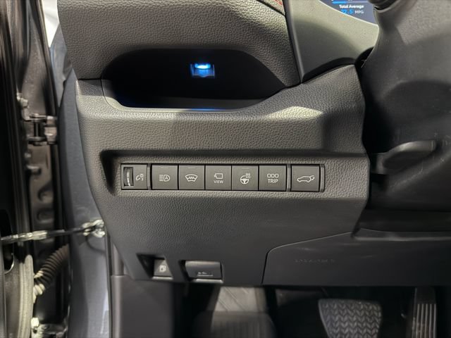 Used 2025 Toyota RAV4 XSE w/ Premium Package AWD/4WD image 26