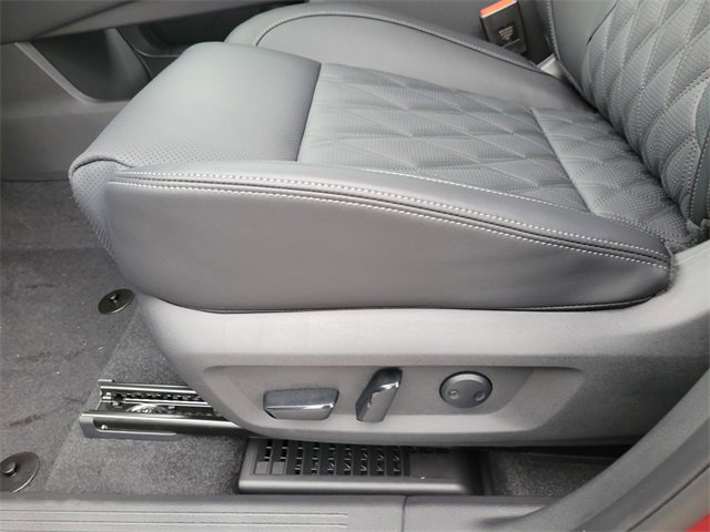 New 2026 Nissan Rogue Platinum image 15