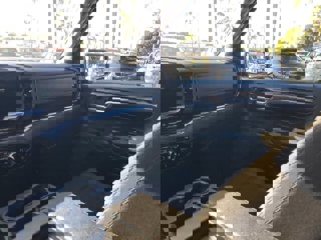 Used 2024 GMC Sierra 1500 SLE image 15