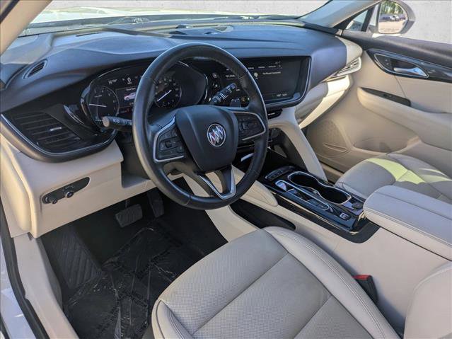 Used 2023 Buick Envision Essence image 9