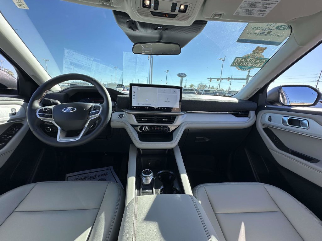 Certified 2026 Ford Explorer Active w/ Active Comfort Package AWD/4WD image 13
