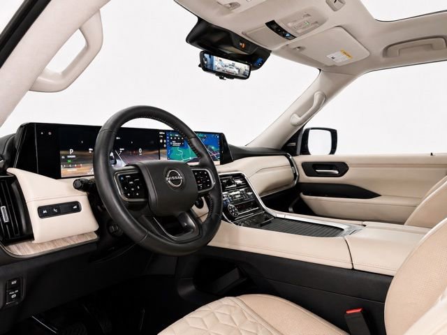 Used 2025 Nissan Armada Platinum AWD/4WD image 13